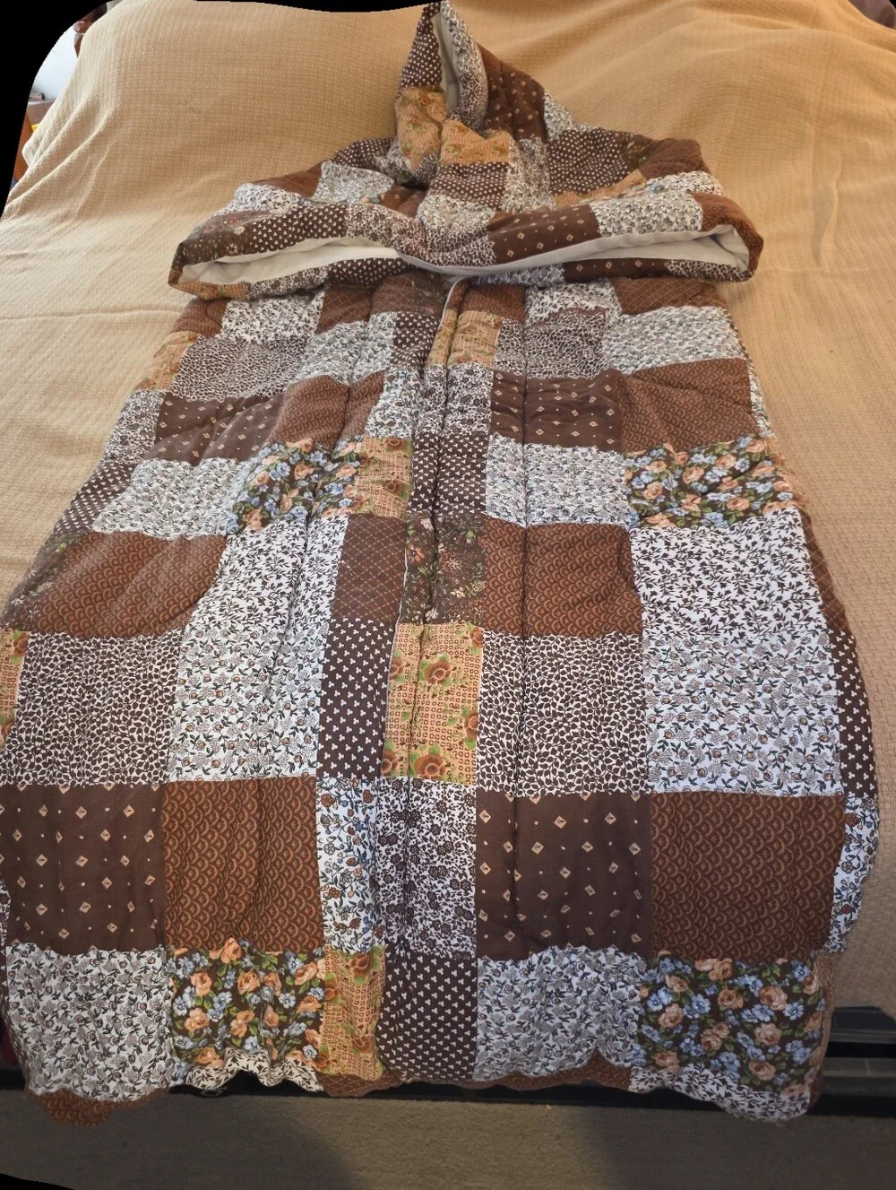 Vintage 1960s 1970s Cotton Brown Quilted Patch Work Floral Sleeping Bag Blanket